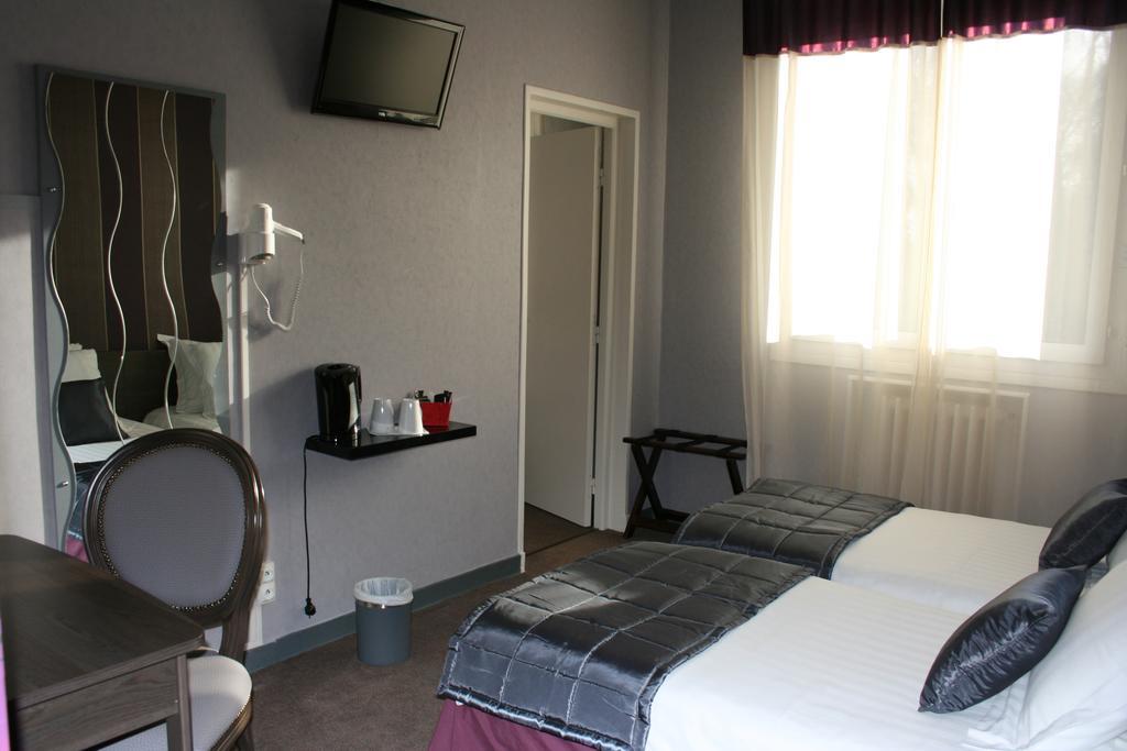 Hostellerie De La Quenoeuille Marquise Bilik gambar