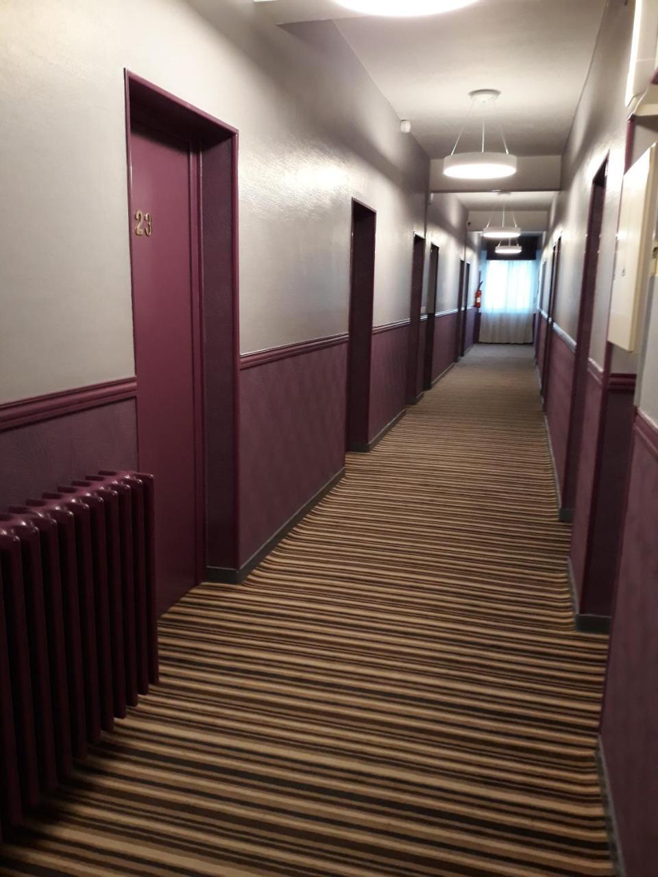 Hostellerie De La Quenoeuille Marquise Luaran gambar